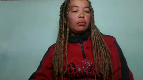 Snapshot of alypierette chatting on 08-01-26, 02:49 alypierette online show from 08-01-26, 02:49