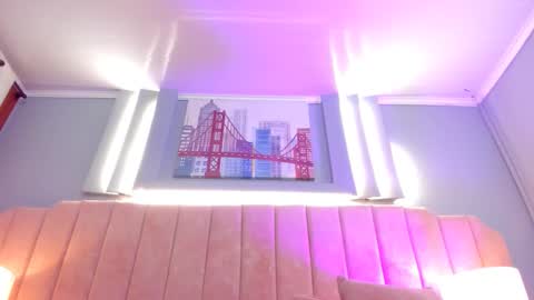 Snapshot of alys_baker chatting on 10-23-25, 04:12 Alys online show from 10-23-25, 04:12