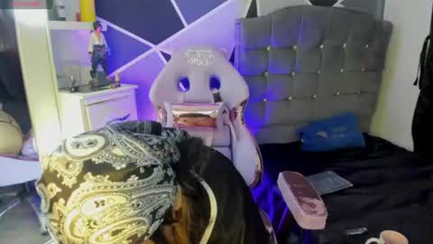 alysa magic online show from 06-11-26, 06:50