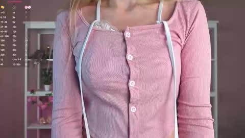 Vanessa online show from 09-21-25, 03:35