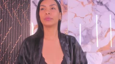 alyson__a online show from 04-30-26, 02:12