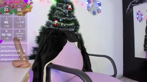 Snapshot of alyson_skyler chatting on 12-02-24, 02:31 allyson online show from 12-02-24, 02:31