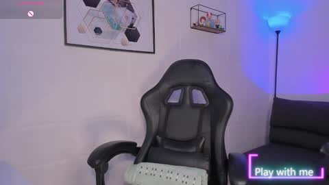 Alyson online show from 03-05-26, 01:40