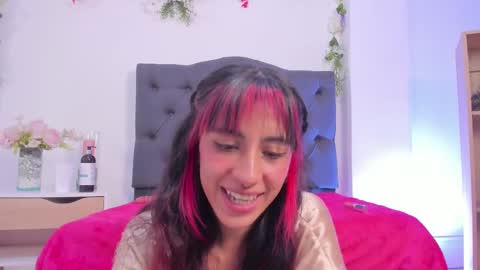 alyssa_joness online show from 03-04-25, 09:51