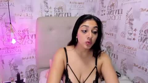 Snapshot of alyssa_park chatting on 02-18-25, 10:14 ALYSSA online show from 02-18-25, 10:14