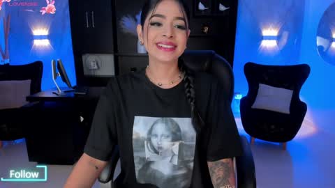 Snapshot of alyssadean_ chatting on 01-26-25, 02:41 Aly online show from 01-26-25, 02:41