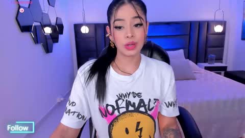 Snapshot of alyssadean_ chatting on 02-09-25, 06:16 Aly online show from 02-09-25, 06:16