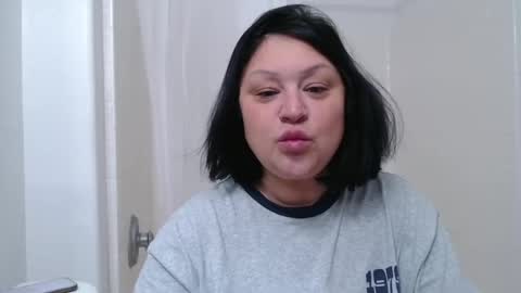 Alyssiaamorexo online show from 12-06-24, 04:49