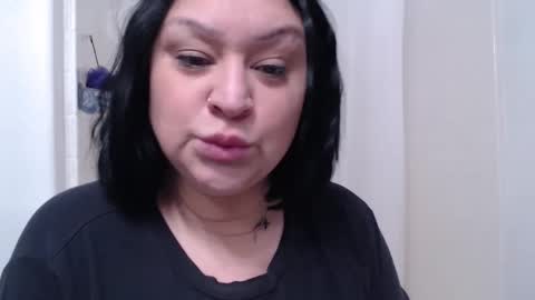 Alyssiaamorexo online show from 12-15-24, 04:04