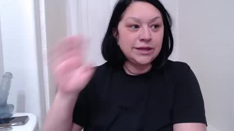 Alyssiaamorexo online show from 12-18-24, 02:17