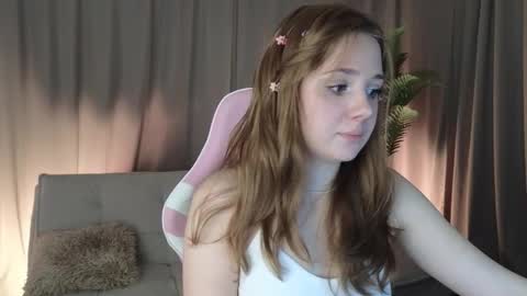 Alyx online show from 03-17-26, 09:29