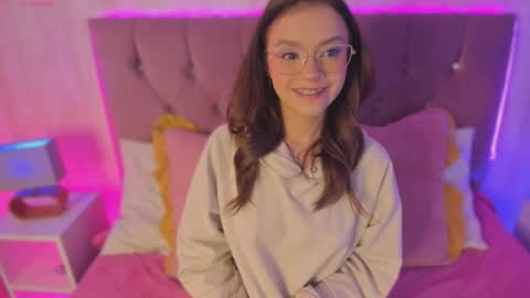 Alyy online show from 02-10-26, 01:26