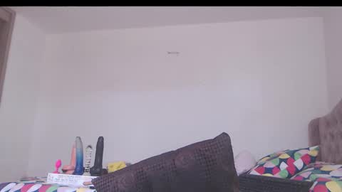 valentia online show from 10-08-25, 02:36