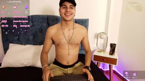 Snapshot of amadeo_wild chatting on 12-06-24, 02:13 Amadeo Wild online show from 12-06-24, 02:13