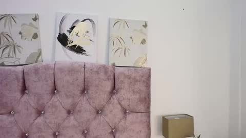 Snapshot of amadeo_wild chatting on 02-09-25, 12:19 Amadeo Wild online show from 02-09-25, 12:19