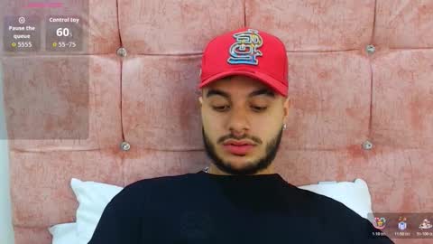 Snapshot of amadeo_wild chatting on 11-14-25, 02:16 Amadeo Wild online show from 11-14-25, 02:16