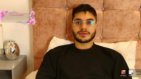 Snapshot of amadeo_wild chatting on 02-18-26, 01:51 Amadeo Wild online show from 02-18-26, 01:51