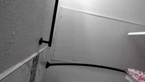 Snapshot of amahoe777 chatting on 12-17-25, 10:32 amahoe777 online show from 12-17-25, 10:32