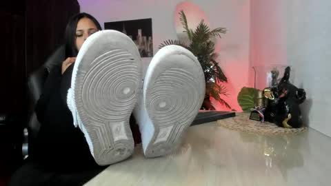 anny online show from 05-12-26, 02:08