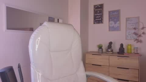 B I A N C A online show from 11-05-25, 03:17