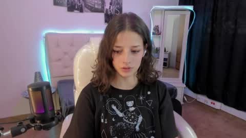 B I A N C A online show from 05-11-26, 08:28