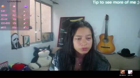 Amaia online show from 05-04-26, 01:18
