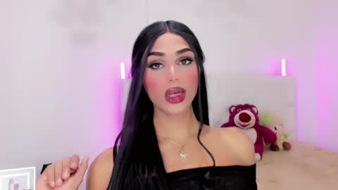 amal_baddel_ online show from 10-26-25, 02:28