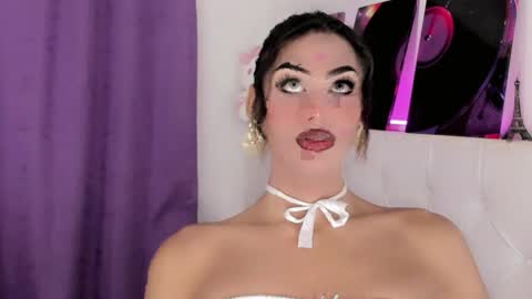 Snapshot of amal_baddel_ chatting on 04-07-26, 04:02 amal_baddel_ online show from 04-07-26, 04:02