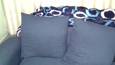 amala01 online show from 12-21-25, 10:17