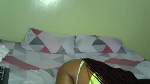 Snapshot of amala01 chatting on 04-23-26, 08:11 amala01 online show from 04-23-26, 08:11