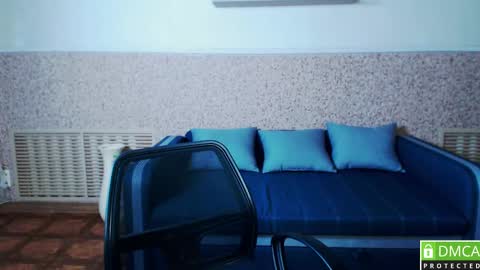 Snapshot of amali_ivanna_smit chatting on 12-23-24, 03:33 Ivanna online show from 12-23-24, 03:33