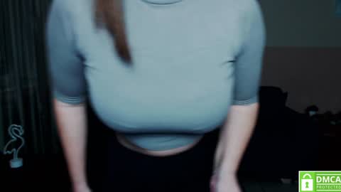 Snapshot of amali_ivanna_smit chatting on 01-15-25, 03:50 Ivanna online show from 01-15-25, 03:50