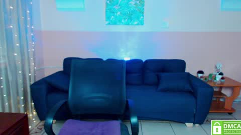 Snapshot of amali_ivanna_smit chatting on 01-28-25, 12:22 Ivanna online show from 01-28-25, 12:22