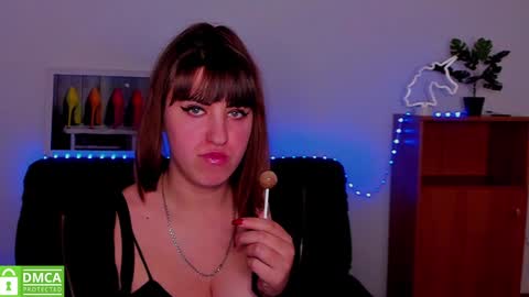 Snapshot of amali_ivanna_smit chatting on 02-06-25, 03:31 Ivanna online show from 02-06-25, 03:31