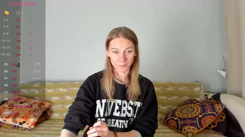 Amalia online show from 11-28-25, 10:51