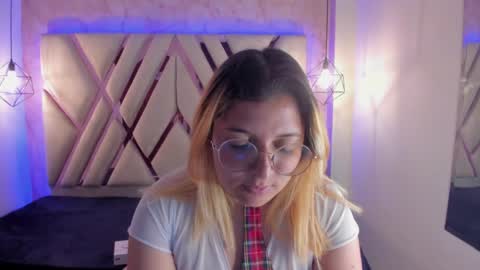 Snapshot of amalia_rosse_ chatting on 01-10-25, 02:57 Amalia Im Back See you soon this January 7 at 10 pm Colombia time online show from 01-10-25, 02:57
