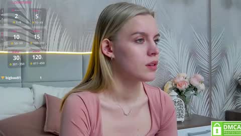 Snapshot of amaliabell chatting on 12-14-24, 01:16 Amalia online show from 12-14-24, 01:16