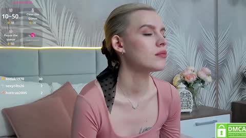 Snapshot of amaliabell chatting on 12-14-24, 07:46 Amalia online show from 12-14-24, 07:46