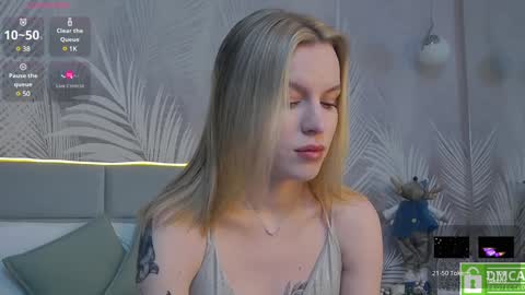 Snapshot of amaliabell chatting on 12-26-24, 01:21 Amalia online show from 12-26-24, 01:21