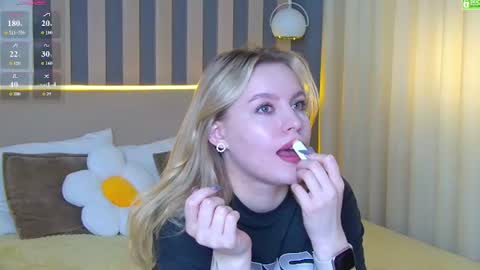 Amalia online show from 06-20-26, 01:14