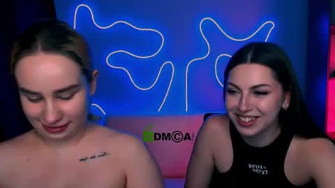 Snapshot of amalialowell chatting on 06-15-26, 07:05 Amalia online show from 06-15-26, 07:05