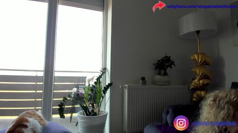 Snapshot of amalianilsson chatting on 01-08-25, 07:34 Amalia Nilsson online show from 01-08-25, 07:34