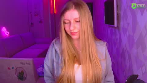 Amalia online show from 12-18-24, 01:23