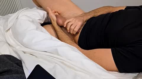 Amaliedreams online show from 11-24-25, 07:41