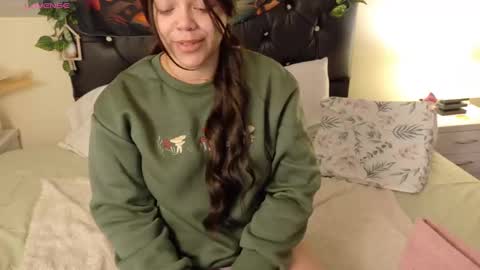         online show from 10-11-25, 01:20