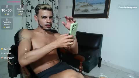 Snapshot of amand_sex chatting on 01-28-25, 07:43 amand_sex online show from 01-28-25, 07:43