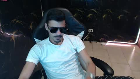 Snapshot of amand_sex chatting on 05-08-26, 04:07 amand_sex online show from 05-08-26, 04:07