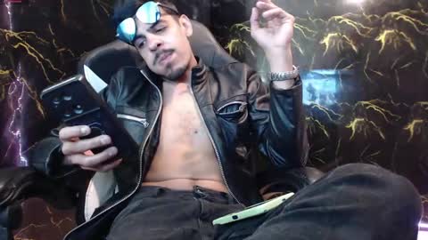 Snapshot of amand_sex chatting on 05-14-26, 04:30 amand_sex online show from 05-14-26, 04:30