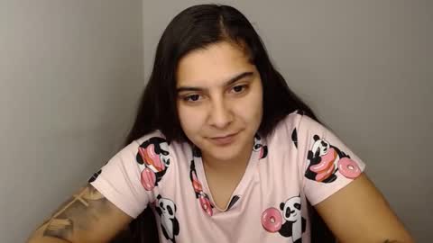 The queen of the biceps  online show from 01-15-25, 11:19