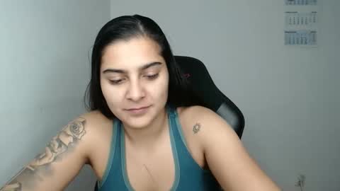 The queen of the biceps  online show from 11-27-25, 07:38